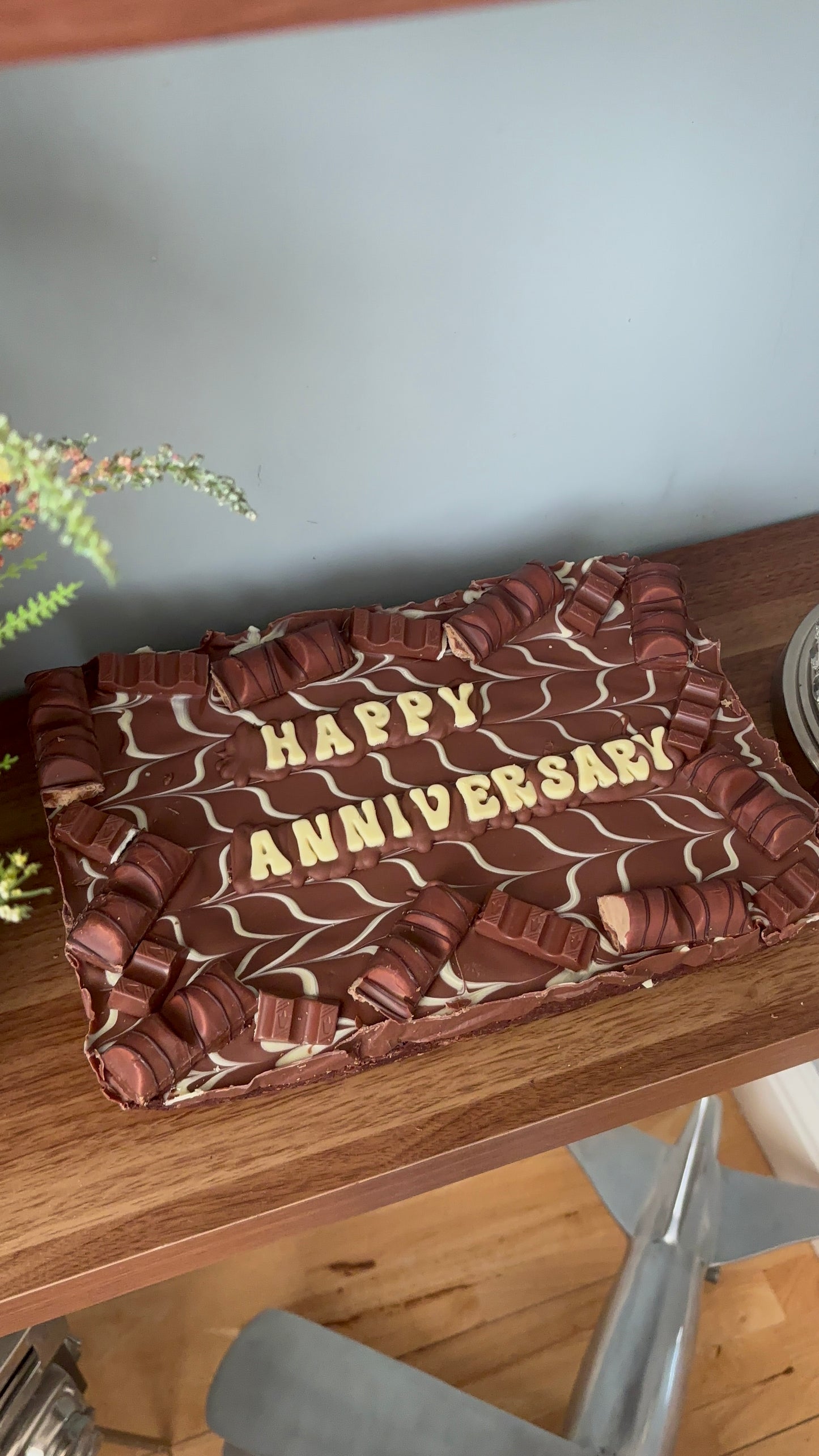 Personalised Brownie & Blondie Postal Slab