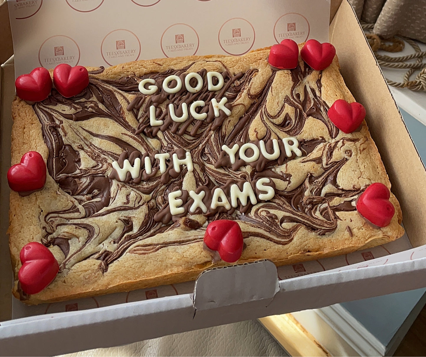 Personalised Brownie & Blondie Postal Slab